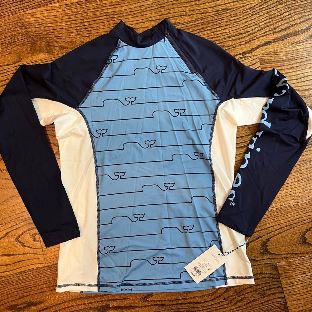 NWT Vineyard Vines Blue Rashguard - size XL